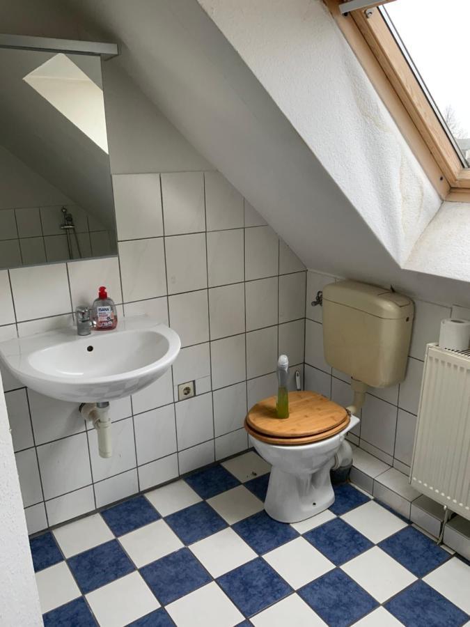 Ferien/ Monteurzimmer Mit Gemeinsam Wozi, Kue, Bad, Wlan Magdeburg Bagian luar foto